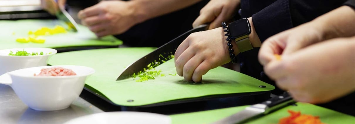 bsz campus waldkirchen gastronomie news schneidetechnik