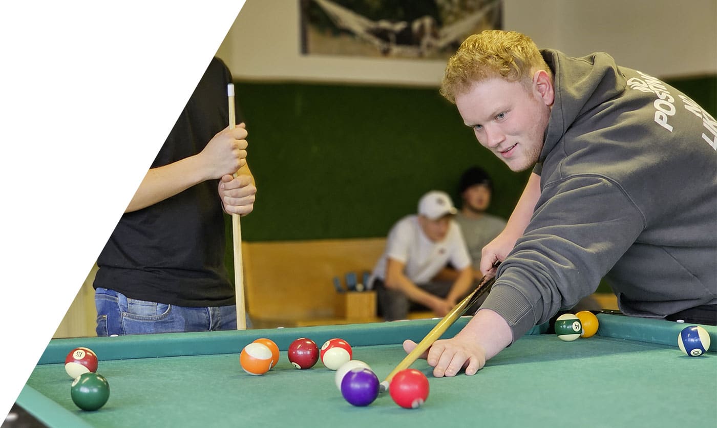 bsz campus Waldkirchen Wohnheim Billiard