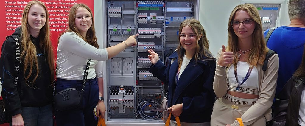 user-28-2025_05_21_Eltec2